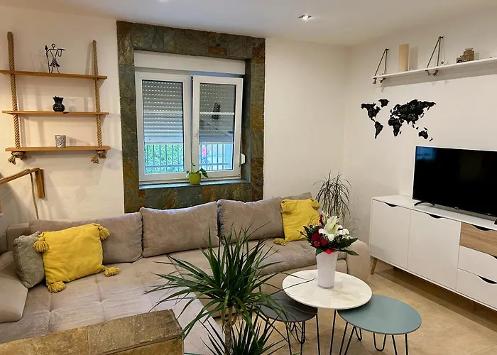 Apartment Milet Style And Spacy 2 With Ac In Nivy *