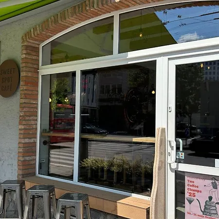 Milet Style And Spacy 2 With Ac In Nivy * Pozsony